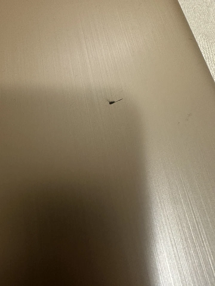 ASUS VivBook 15 F507MA 4GB Ram,500GB Hdd Windows 11 Celeron N4000 - Immagine 2 di 4