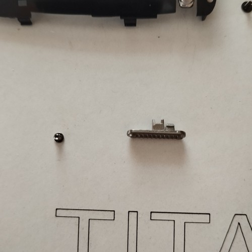 Sony Walkman NW-S603 S605 S703 S705 S706 Digital Media Player Parts Pick a Part - Picture 5 of 15