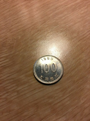 1989 100 Won South Korea Coin used condition - Picture 2 of 2