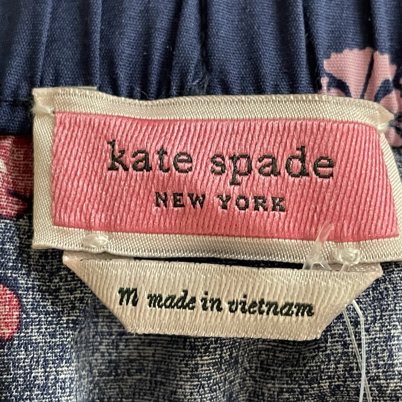 Gonna midi Kate Spade taglia media blu navy a grappolo floreale plissettata eccentrica preppy nuova