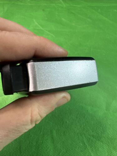 Sharper Image Compact & Pocket Size Binoculars 8x18 - Picture 6 of 9