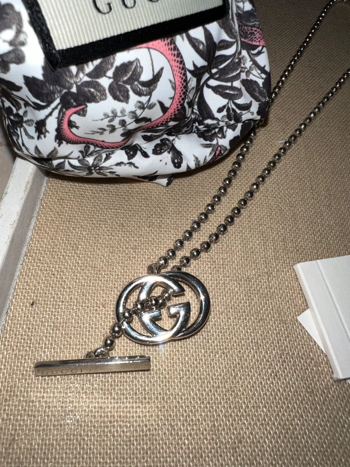 Auténtico Collar Gucci Doble G Entrelazado Barra en T Esterlina Bola Cadena GG NUEVO EN CAJA Foto 3 de 4