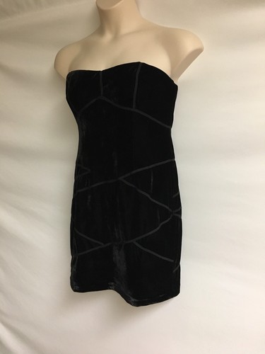 Silence + Noise Black Strapless Dress Medium NWOT - Picture 3 of 6