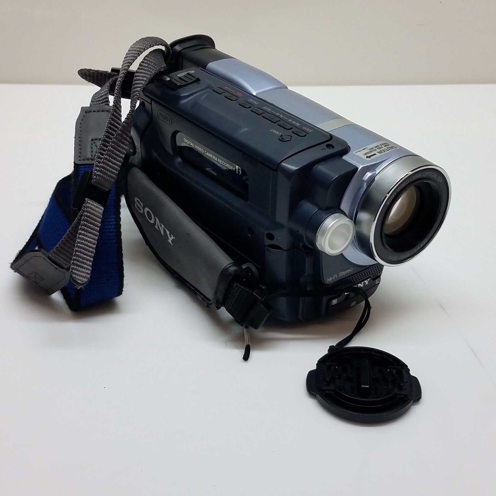 Sony Digital 8 Handycam DCRTRV140 Camcorder Untested for Parts and