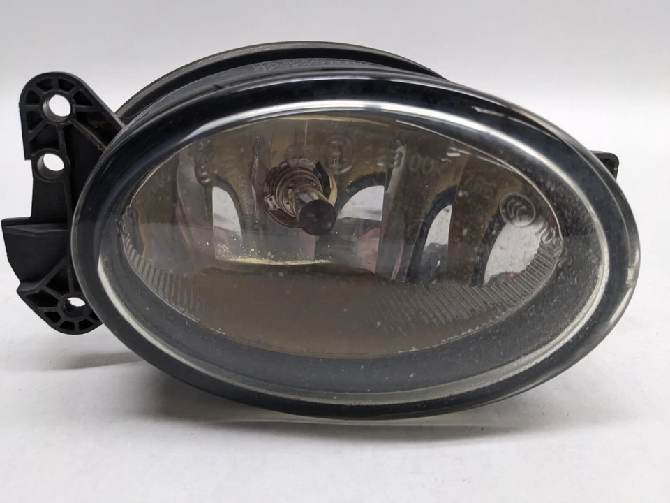 Faro antiniebla derecho pasajero mercedes-benz e320 e350 gl450 2005-2013 Foto 3 de 4