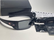 Oakley BATWOLF Polarized Sunglasses Matte Black Ink/Blk Iridium USA Flag Icon