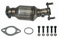 Front Left Catalytic Converter For 2016-2018 Nissan Nv3500 4.0l V6 Gas Dohc