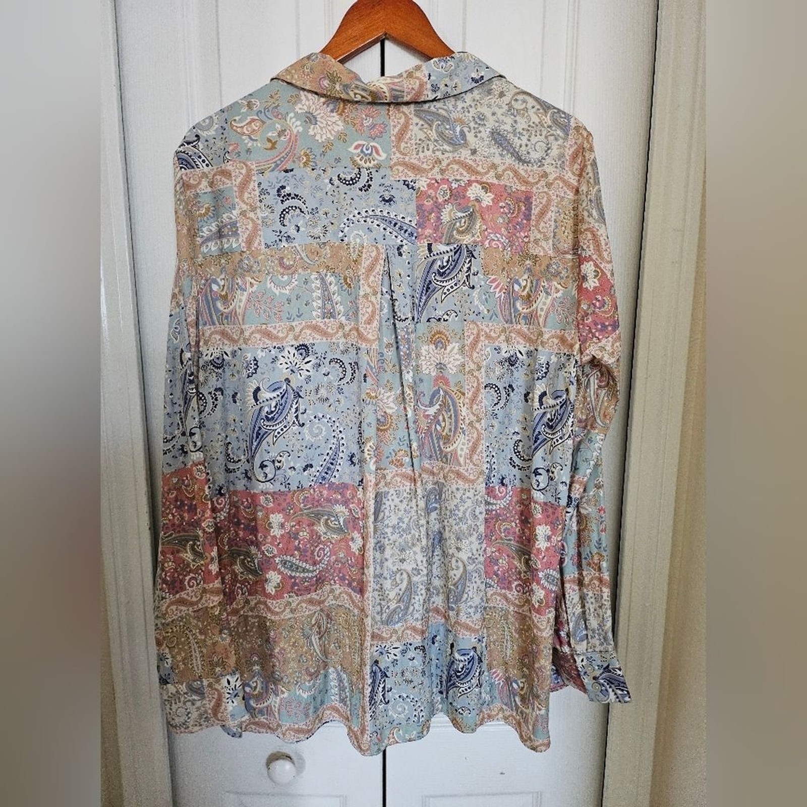 Rose + Olive Paisley Patchwork Button Down Blouse… - image 13