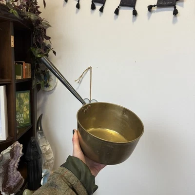 Vintage/Antique Victorian Heavy Brass Saucepan/Jam Pan with Long Iron Handle... - Image 1 of 4
