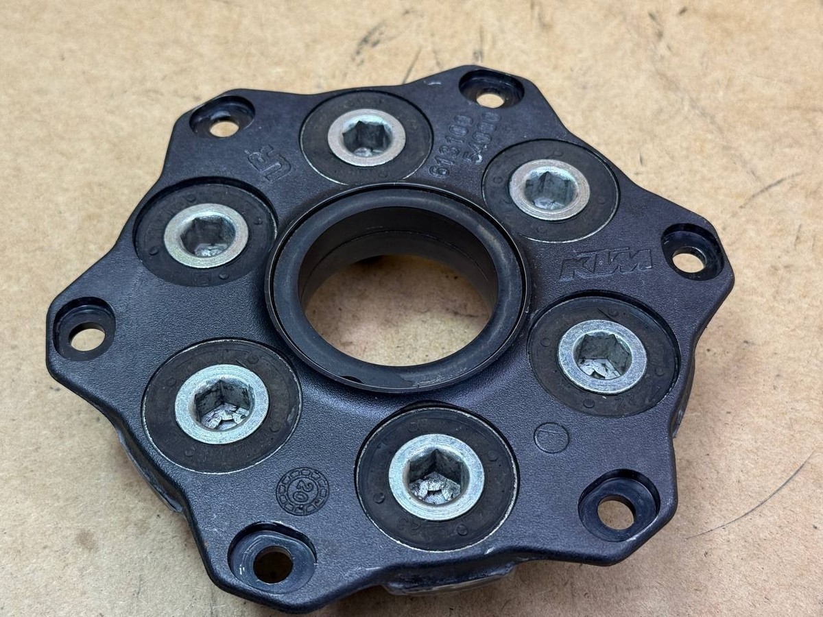 KTM 1290 Super DUKE GT R 2014-2023 6131005404433S Sprocket Support
