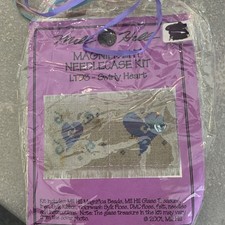 Magnificent Needlecase Kit LTD3 Swirly Heart Mill Hill Kit