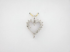 10k White Gold Round Diamond 1/4 CT Heart Shape Pendant