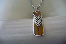 GWK PENDANT INDIAN DESIGN  BROWN STONE SILVER TONE  WEAVED CHAIN NECKLACE #1/14A