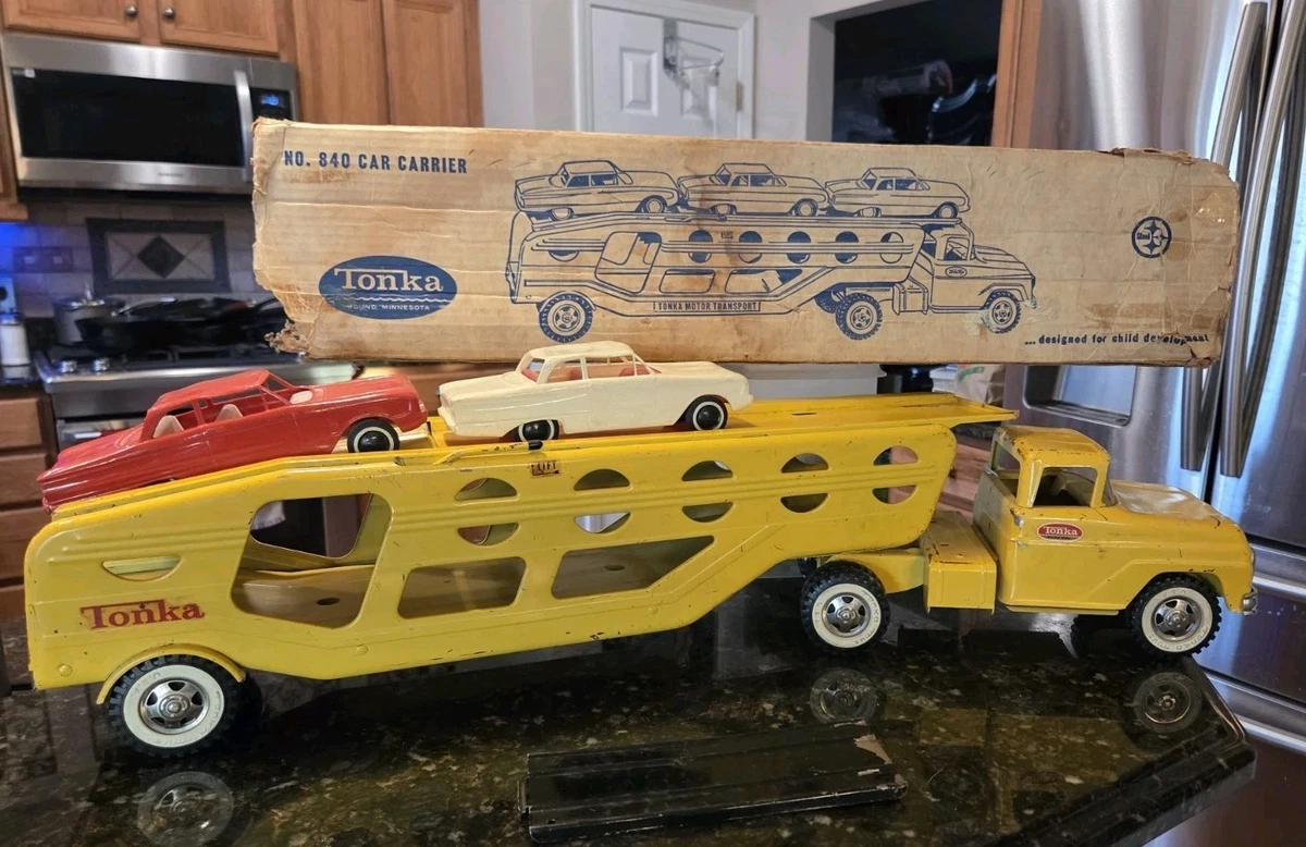 Tonka Auto Carrier ミニカー2台付き 昭和レア 限定SALE Tonka Car