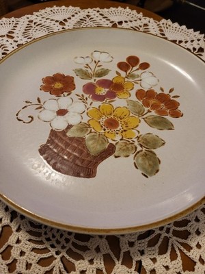 Stoneware Floral Medley Floral Basket Round Plate Japan, Dishwasher/MW Safe