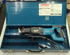 MAKITA JR3070CT RECIPROCATING SAW  ANTIVIBE W/METAL CASE 110V 15AMP