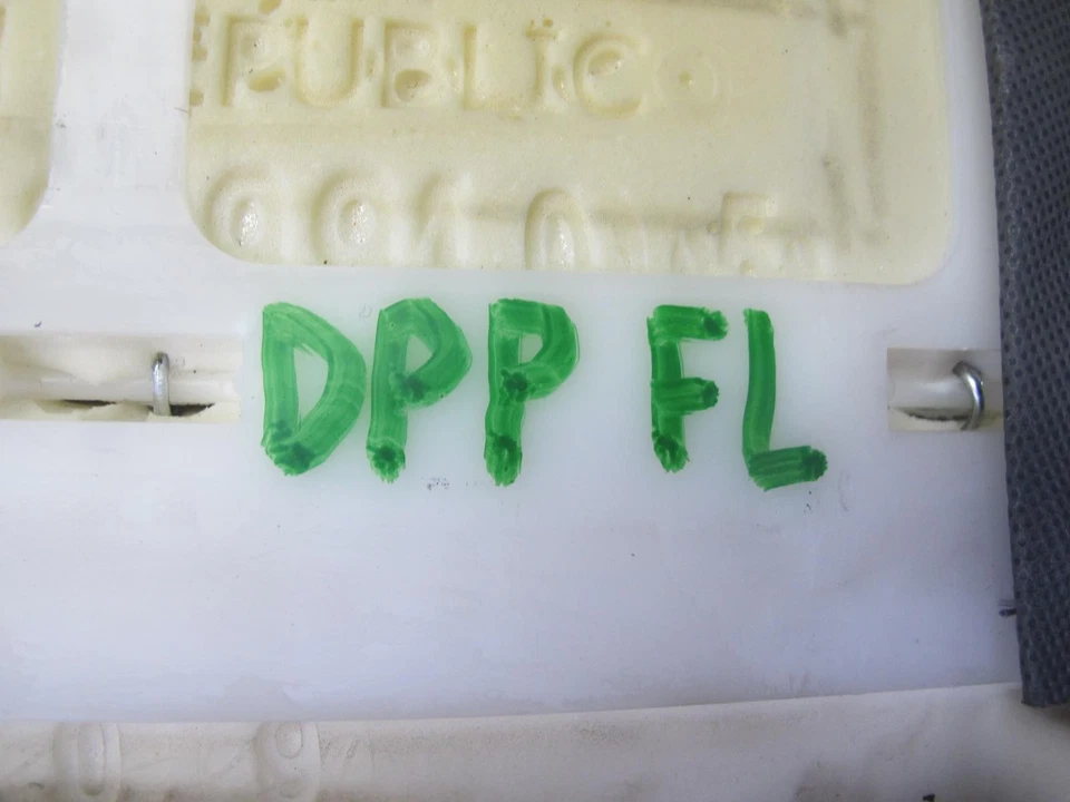 2010-2016 PORSCHE PANAMERA 970 FRONT LEFT DRIVER SIDE TOP UPPER SEAT CUSHION - Image 2 of 4