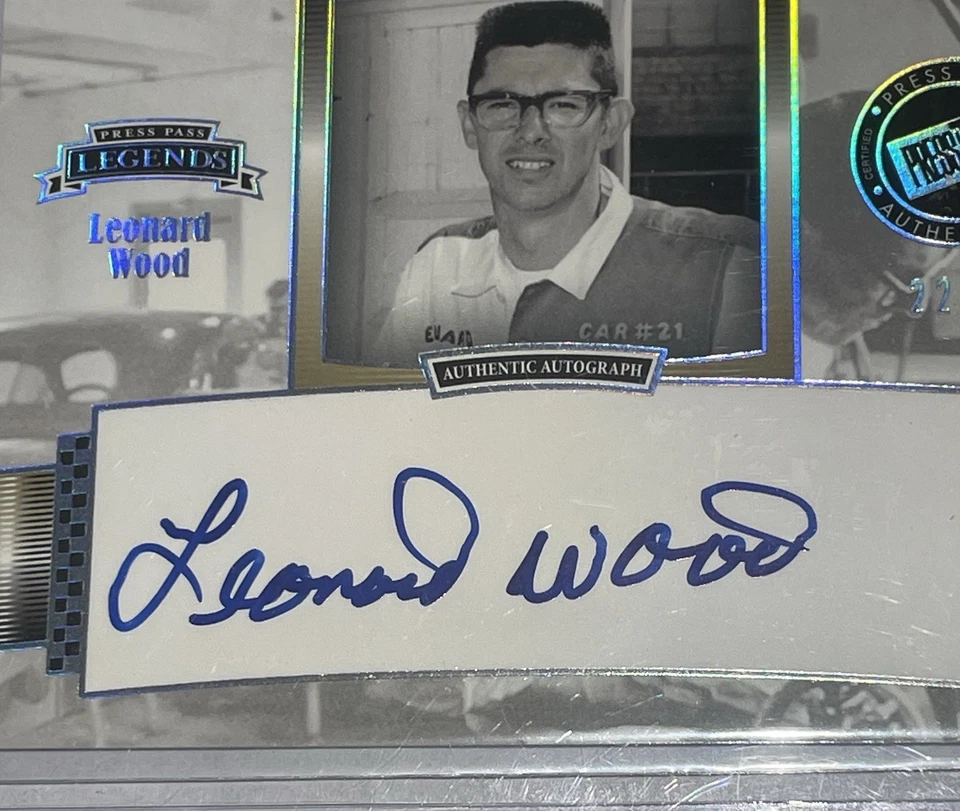 2012 Press Pass Legends NASCAR Leonard Wood Signatures Auto /25 #LG-LW - Image 3 of 4
