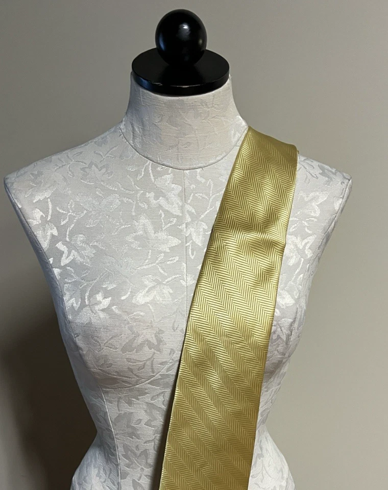 CORBATA DORADA ESPIGA~SERVIDORES DE BANQUETES~EVENTOS~HOSPITALIDAD POLIÉSTER VACACIONES Foto 4 de 4