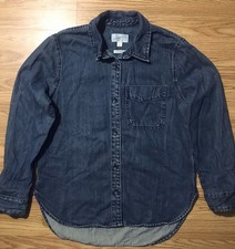 Women's Long Sleeve Relaxed Fit Button-Down Denim Shirt Universal Thread Size S