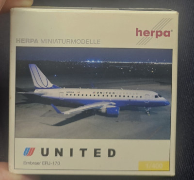 Herpa 1:400 United Express Embraer ERJ-170 #561853 in Box