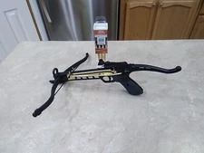 M-Tech USA Self Cocking Draw Pistol Crossbow Metal Body and 12 Arrows.