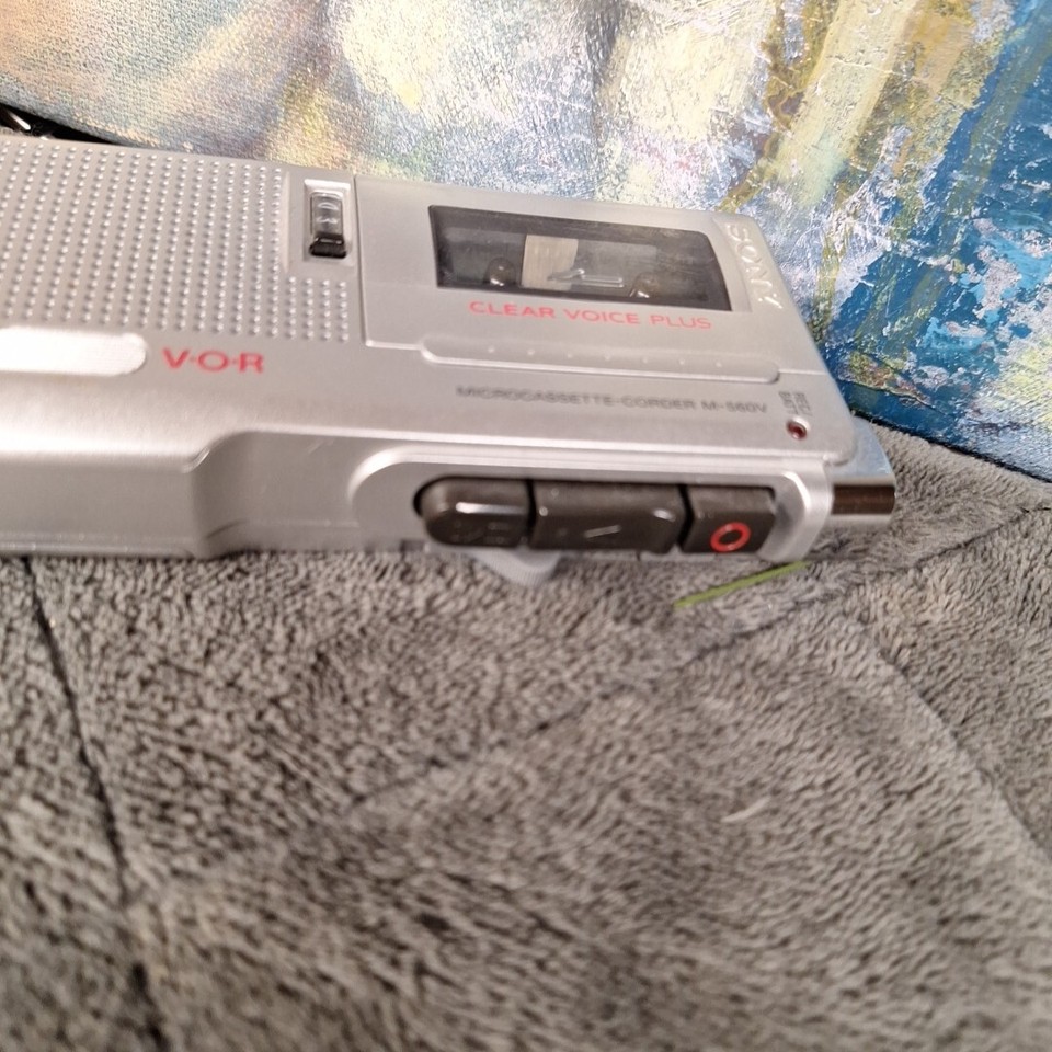 Sony MicrocassetteCorder M560V VOR Handheld Voice Recorder Parts Only