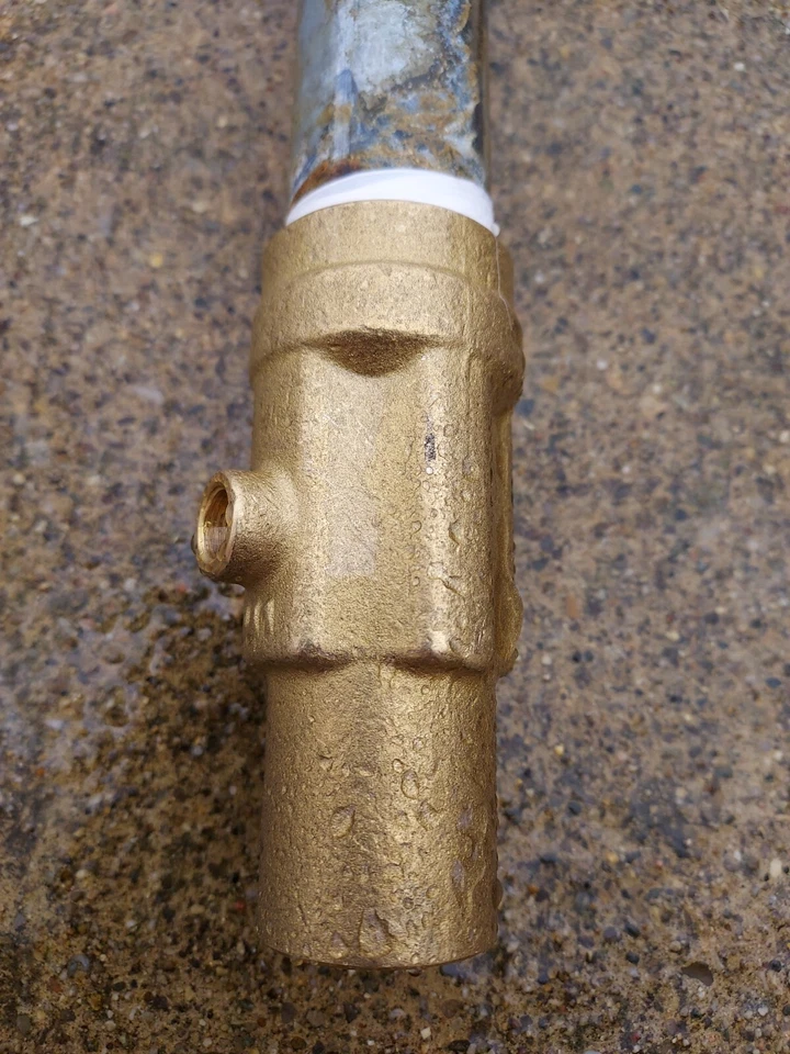 Bocas de patio reacondicionadas usadas de 4' a prueba de heladas ($50 cada una) Foto 4 de 4