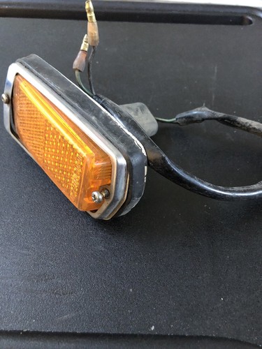 Datsun 68-73 OEM Front Amber Side Light - Picture 6 of 12