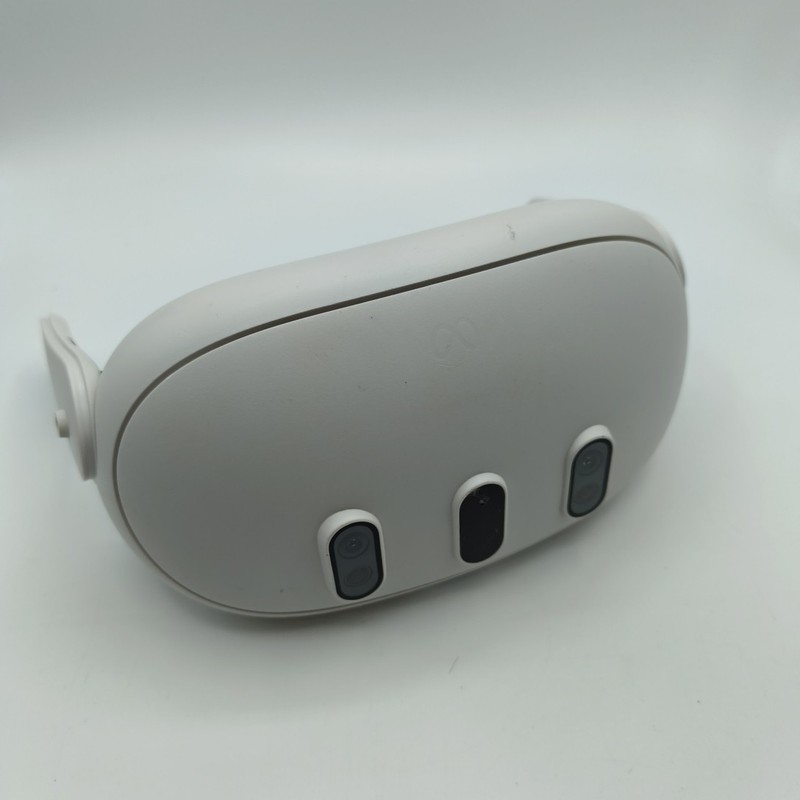Meta Quest 3 512gb *Headset Only* Works Perfectly - Cosmetic TT
