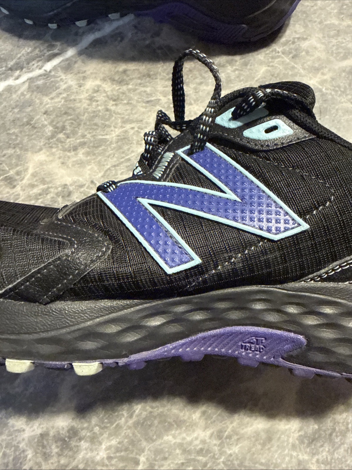 New Balance Womens 410 V7 WT410BD7 Black Running Trail Shoes Size 10 D thumbnail 3