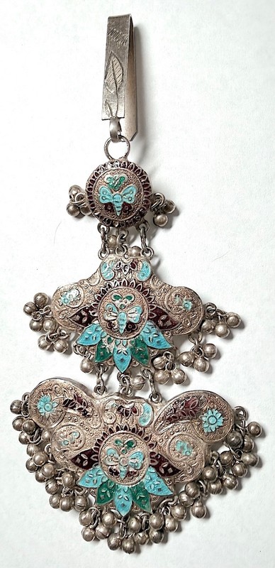 WOMAN'S  WAIST KEYCHAIN KNOWN AS CHABI KA GURHA * BUTTERFLY DESIGN & GHUNGROO