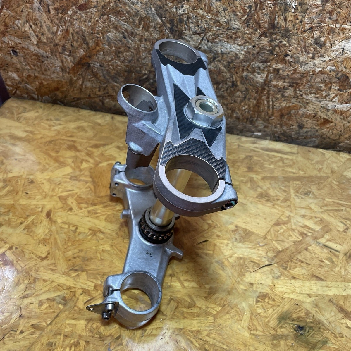 KAWASAKI ZX6R 2007 2008 P7F P8F TOP AND BOTTOM FORK YOKES
