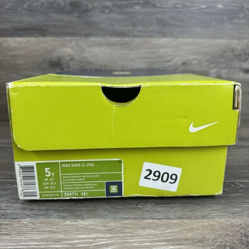 Nike Shoes Youth Shox CL GS Sneakers Casual Running Boys Girls Size 5y READ FLAW - Picture 4 of 20