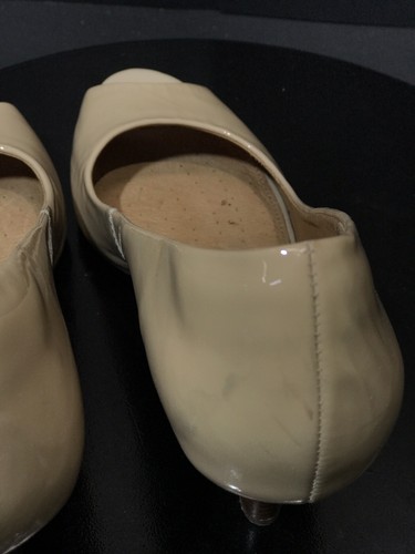 Clarks Artisan Cynthia Avant Pumps Absatz Damen hautfarben Lackleder Schuhgröße 9,5 N - Bild 8 von 11
