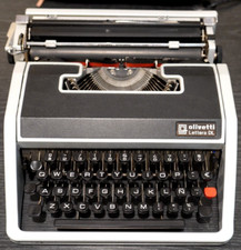Olivetti Lettera Antique Typewriter Made in Spain Vintage 1971 Case & New Ribbon thumbnail