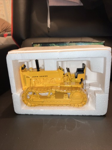 Ertl 1/16 John Deere 430 crawler - Picture 14 of 14