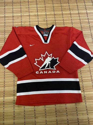 2002 team canada hockey jersey