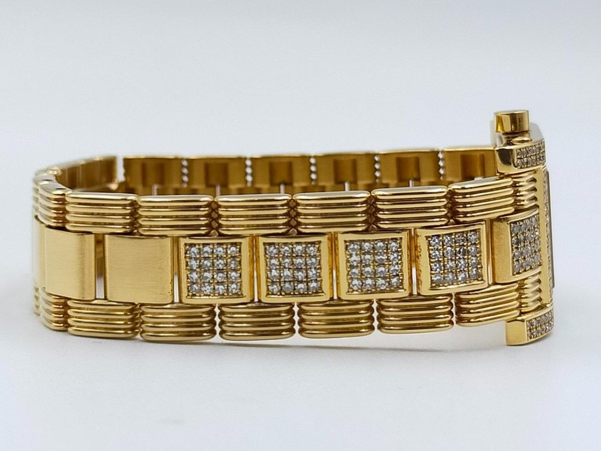 Authentic Beautiful Carl F. Bucherer Pathos Midi 125-003 Authentic Beautiful Carl F. Bucherer Pathos Midi 125-003