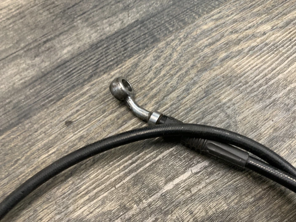 Tubo de manguera de freno delantero Harley Davidson Dyna Low Rider 2001-2005 FXDL Dyna Foto 3 de 3