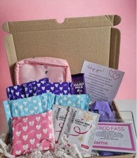 PERSONALISED PERIOD SURVIVAL BOX PRETTY SANITARY GIFT BOX KIT FOR GIRLS