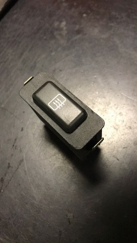 GEBRAUCHT OEM BMW 5 E34 SCHALTER TASTER BEHEIZBAR HECKSCHEIBE 61.31-1384480
