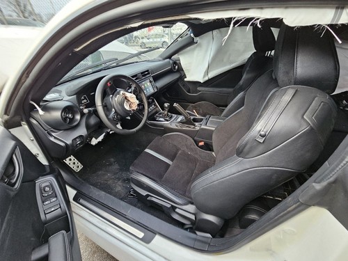 2022-2023 TOYOTA GR86 OVERHEAD CONSOLE - Picture 12 of 12