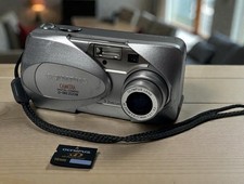 Olympus Digital Camera Camedia D-560 Zoom 3.2MP Silver SD Card Tested  Working