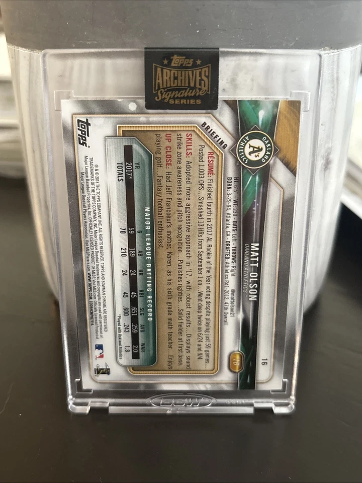 Topps Archives Signature Series 2021 recompras Matt Olson 3/10 Bowman automático Foto 2 de 2