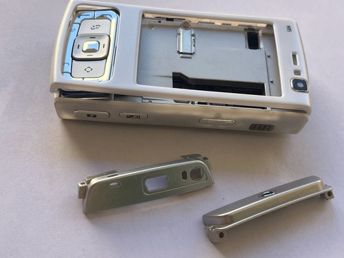 Nokia N95 Housing Cover White Color With Buttons and parts Sticky - Picture 4 of 10