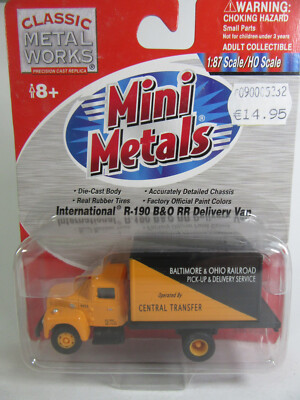Classic Metal Works 1:87   1954 International  Baltimore Ohio    Fertigmodell