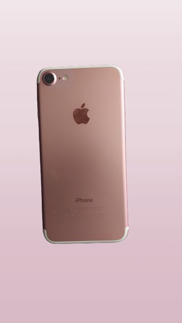 Apple iPhone 7 - 128GB - Rose Gold (Unlocked) A1778 (GSM