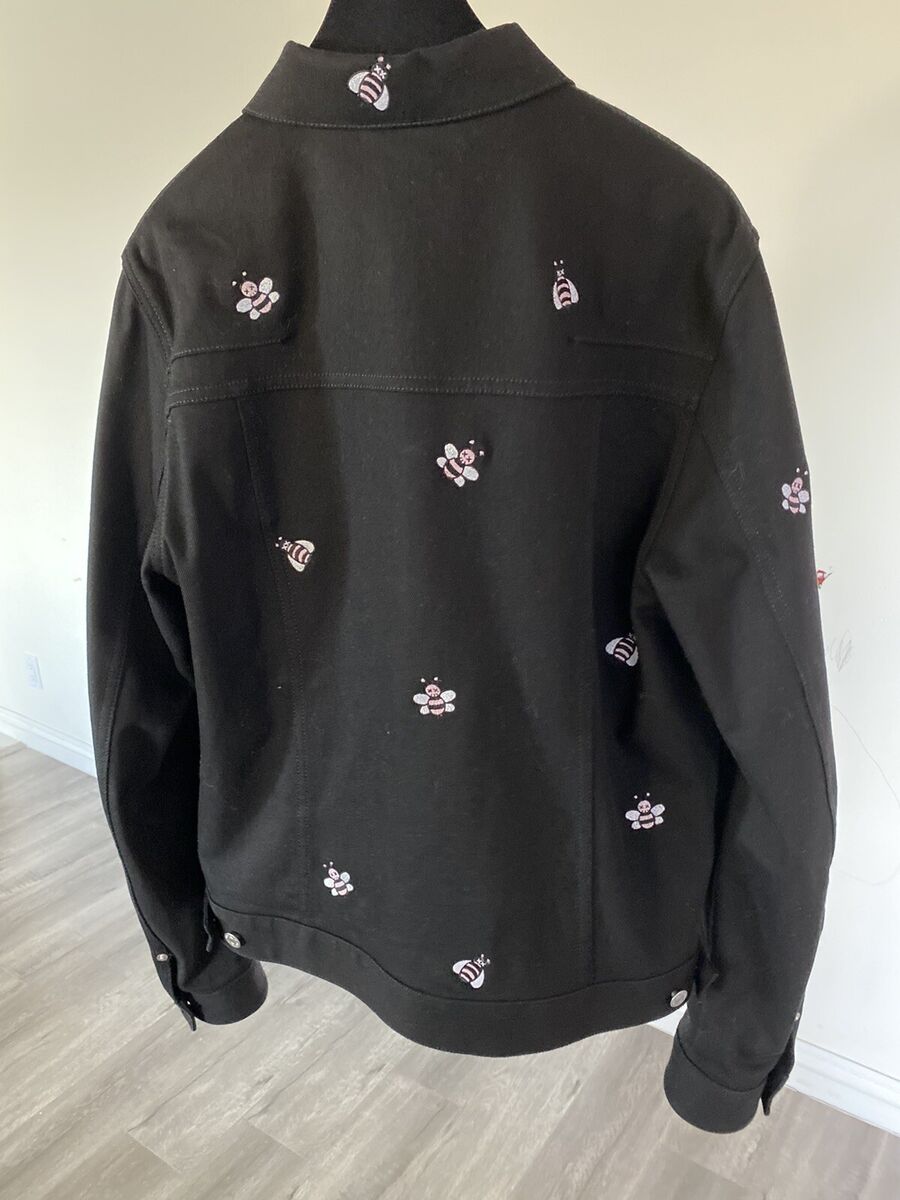 Dior men jacket x Kaws Size 52 (Not Oversized) 100 Dior men jacket x Kaws Size 52 (Not Oversized) 100