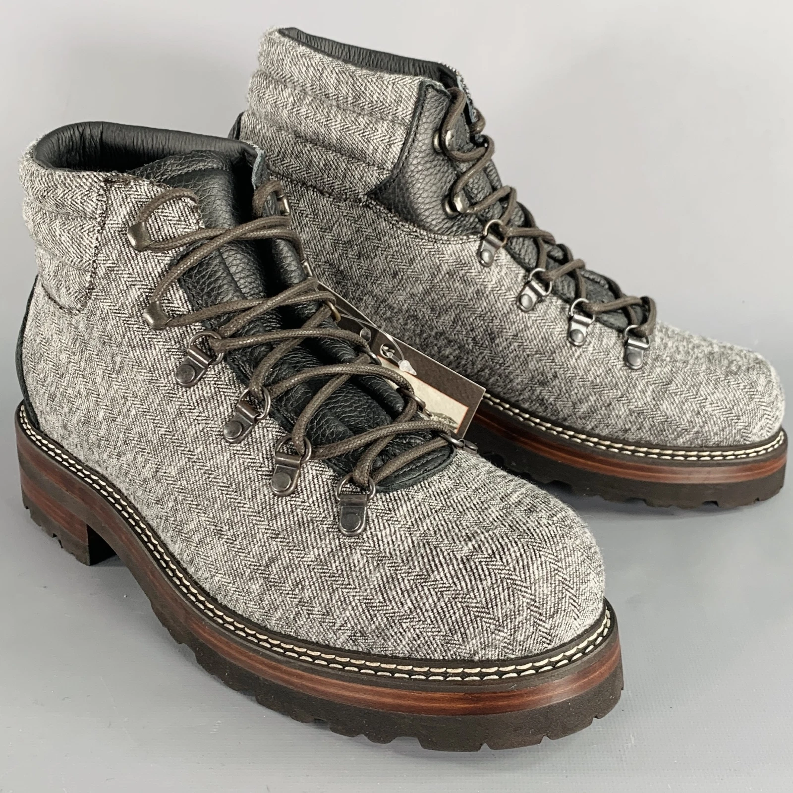 MONTELLIANA Size 10 Tom Hiker Grey Black Tweed Wool Hiking Ankle Boots
Opens in a new window or tab